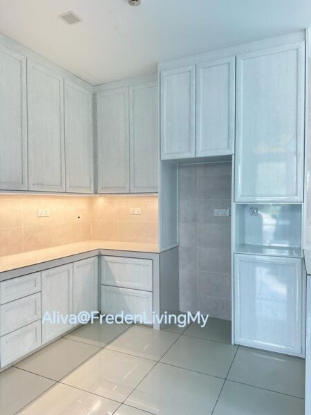 Kitchen Cabinet Renovation
