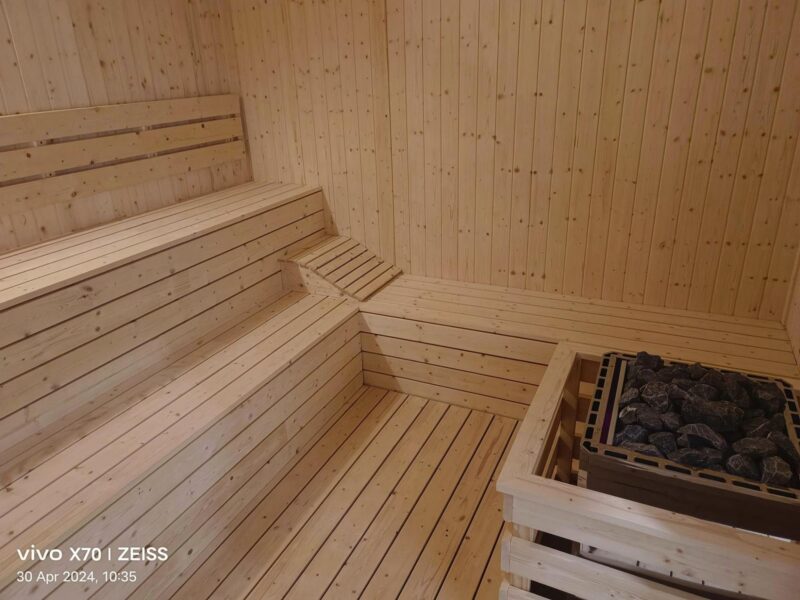 Log Sauna