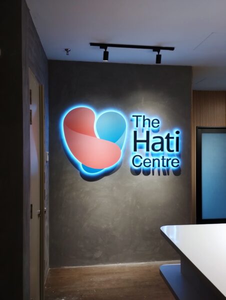 Design & build for commercial office, gym, clinics, and F&B outlets.